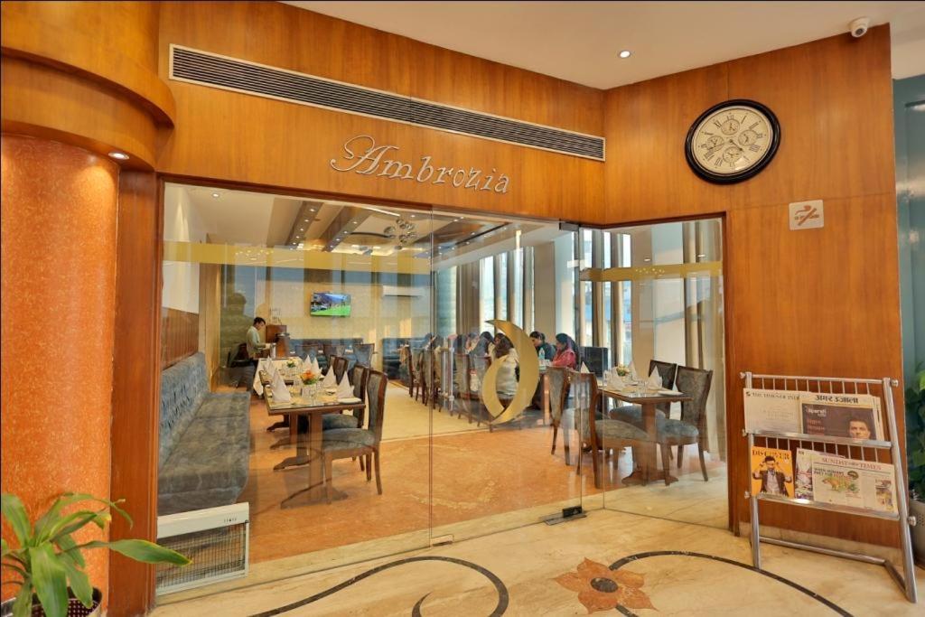 Hotel The Amaris Rishīkesh Εξωτερικό φωτογραφία